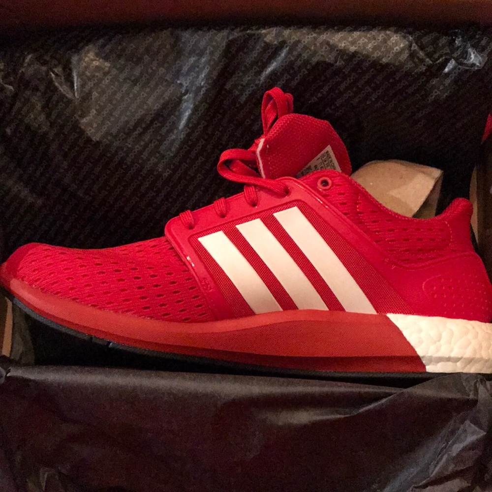 Men’s Adidas shoes size 8